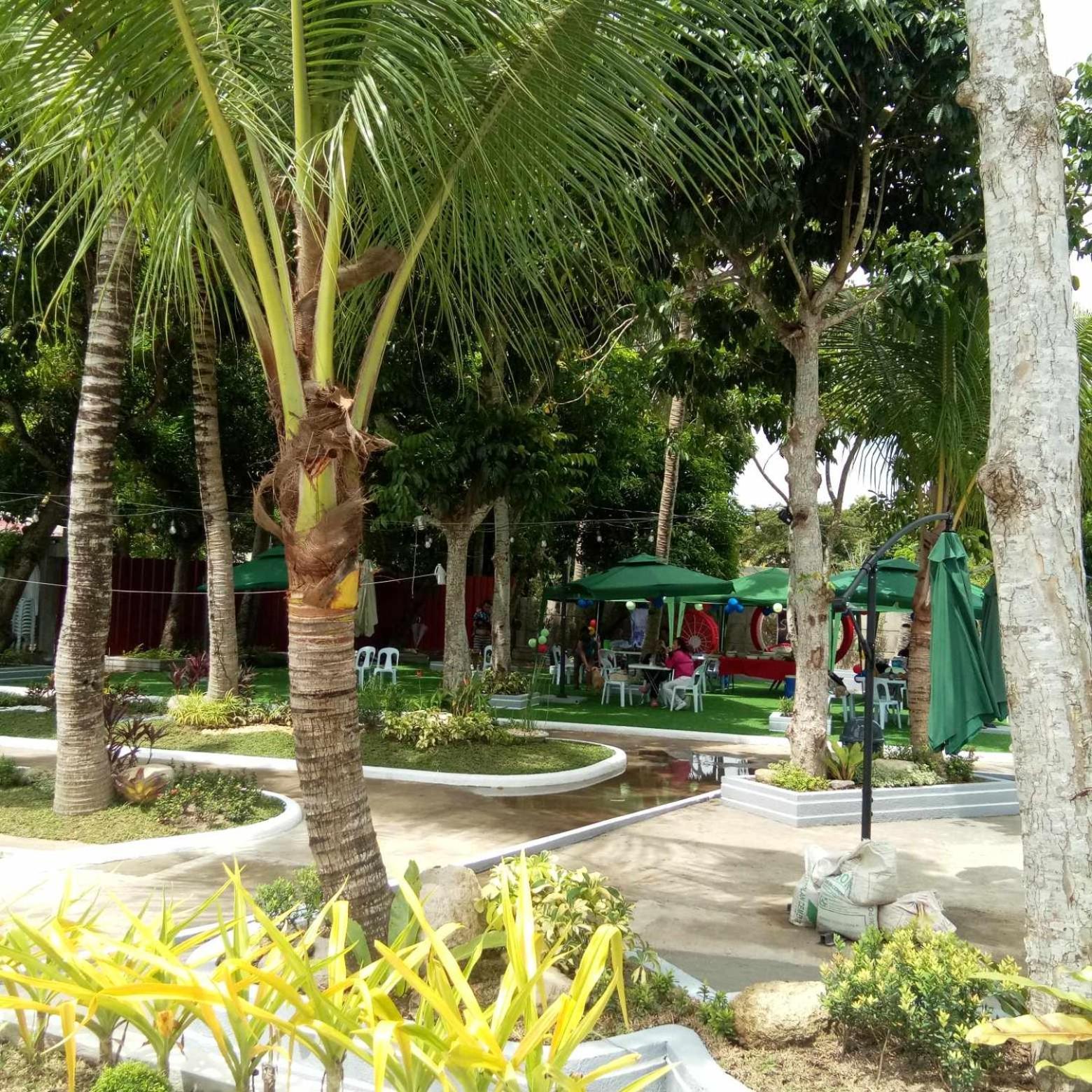 Elizabeth Hotel - Naga Pili  Buitenkant foto