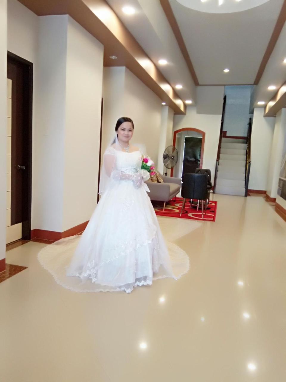 Elizabeth Hotel - Naga Pili  Buitenkant foto