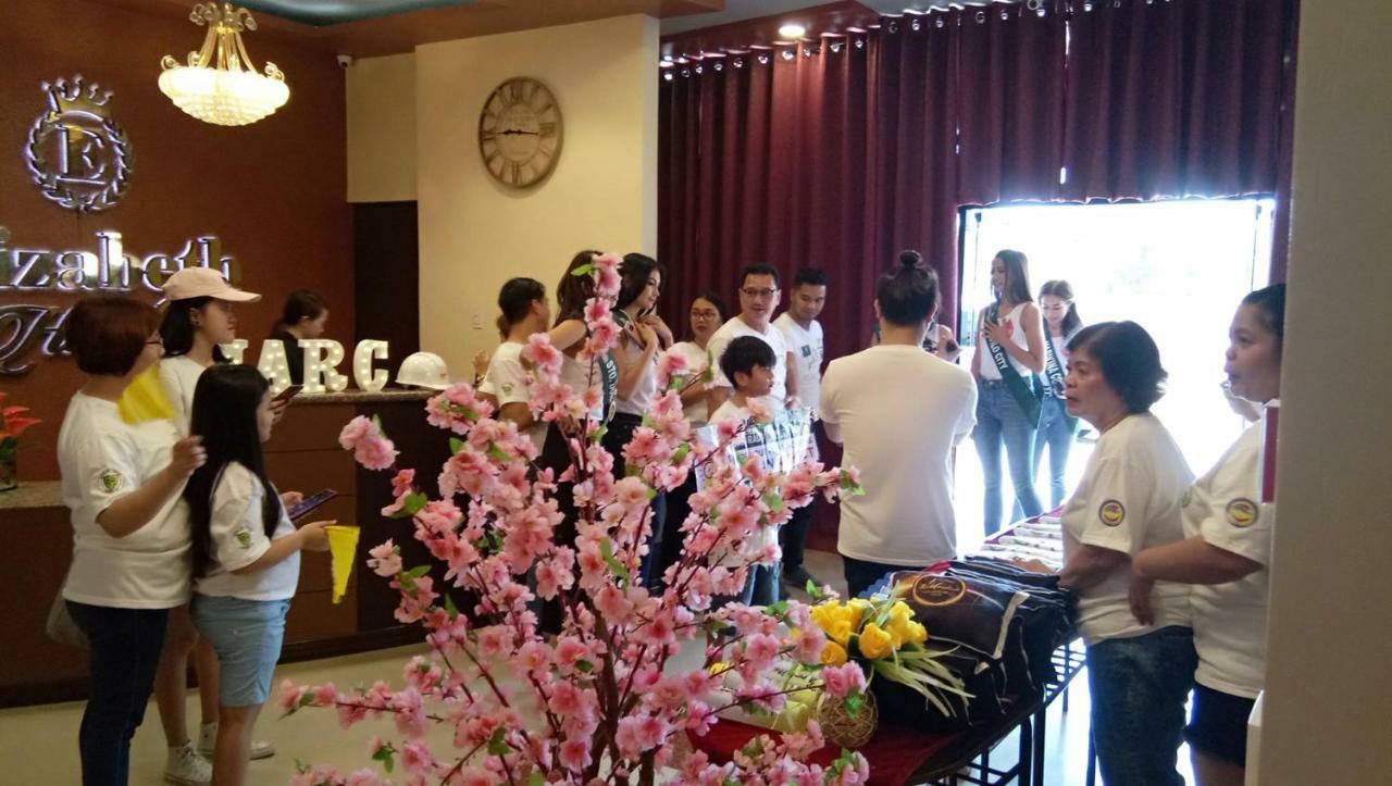 Elizabeth Hotel - Naga Pili  Buitenkant foto